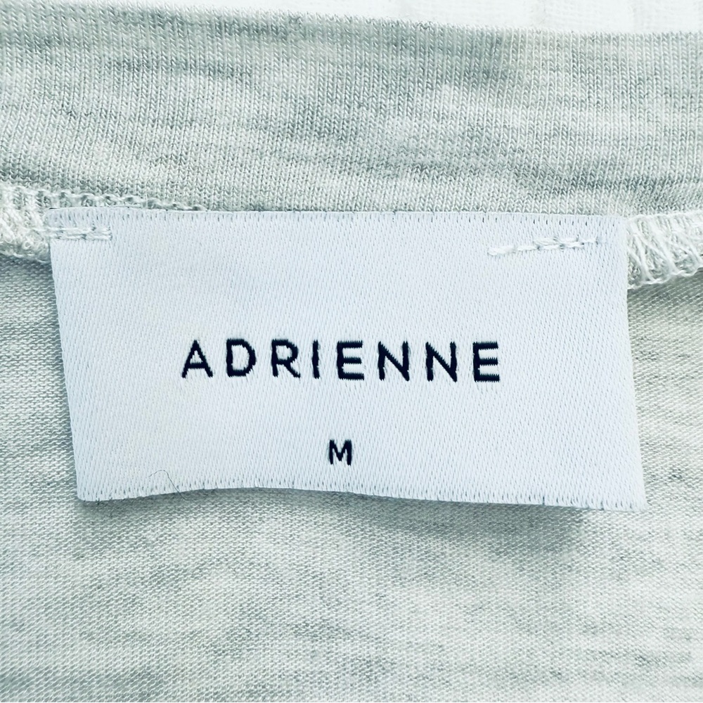 Adrienne light gray lightweight v-neck pocket tee size Medium t-shirt Super soft - Picture 4 of 7